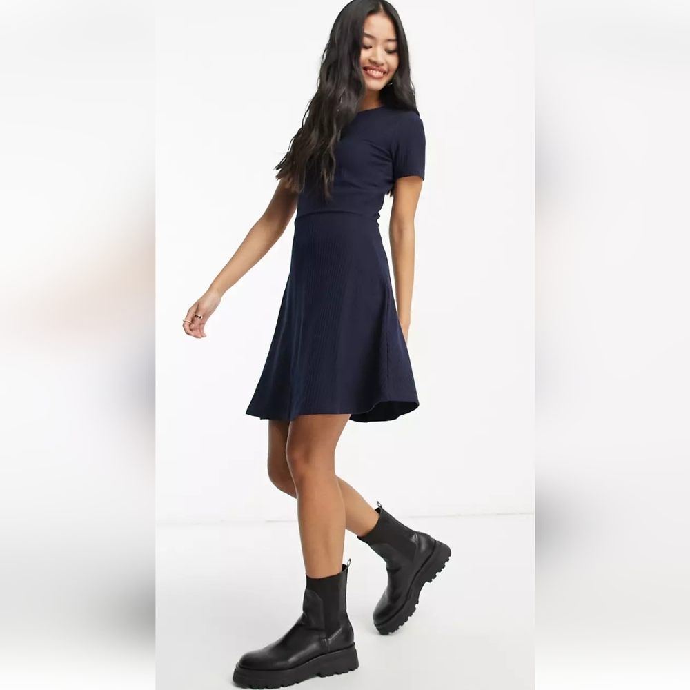 Only short sleeve skater dress in navy